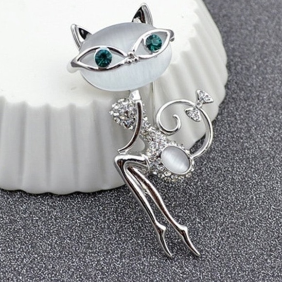 Rhinestone Cat Brooch - Picture 3 of 7